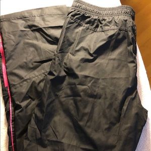 Danskin Now Women’s Black Loose Fit Athletic Pants